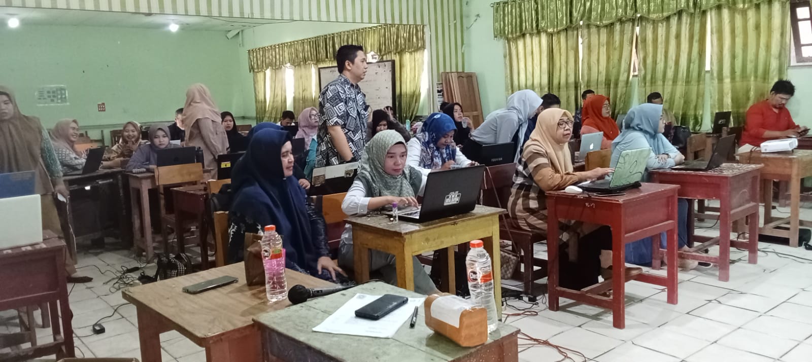 Fitur Interaktif E-Raport: Kunci Keterlibatan Orang Tua dalam Pendidikan Anak