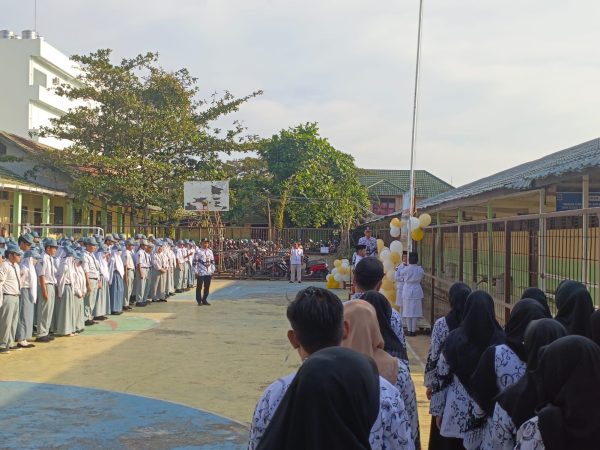 Peringatan Hardiknas Tahun 2025 Di SMK Bina Banua Banjarmasin Peringatan Hardiknas Tahun 2025 Di SMK Bina Banua Banjarmasin