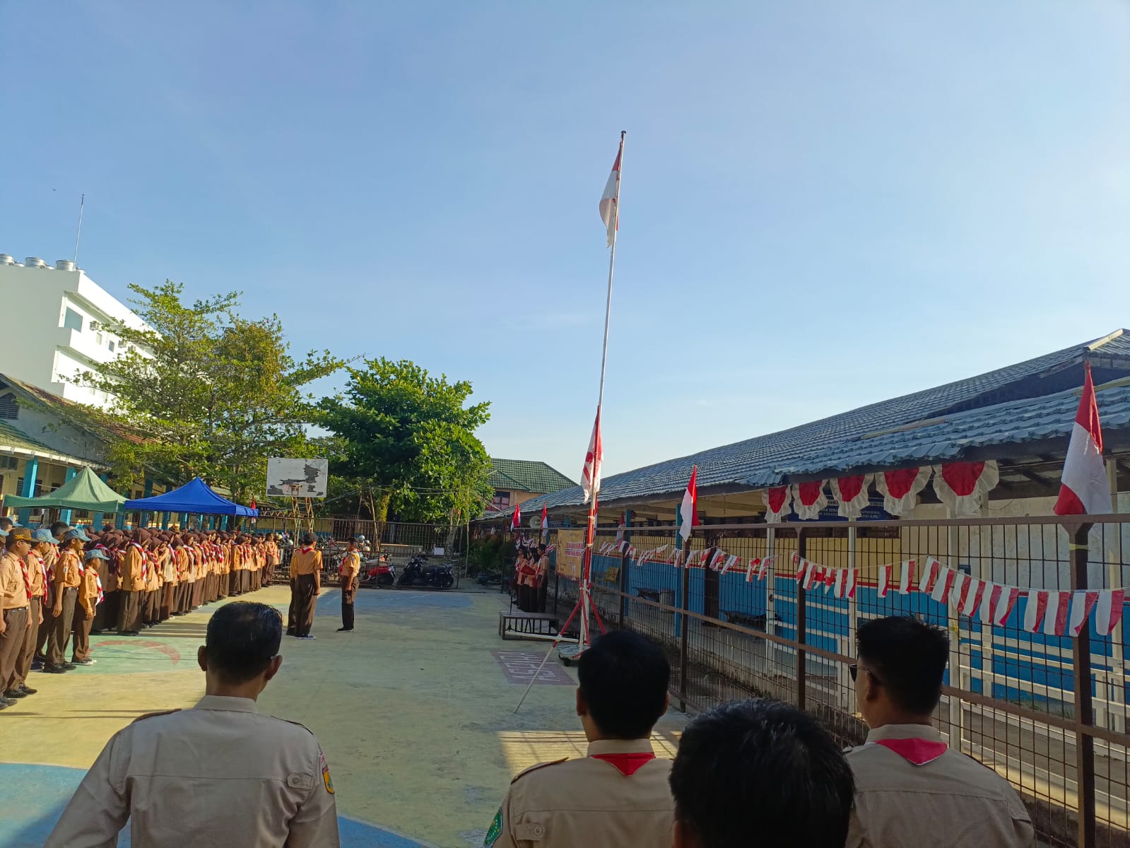 Peringatan Hari Pramuka ke 64 Di SMK Bina Banua Banjarmasin Peringatan Hari Pramuka ke 64 Di SMK Bina Banua Banjarmasin