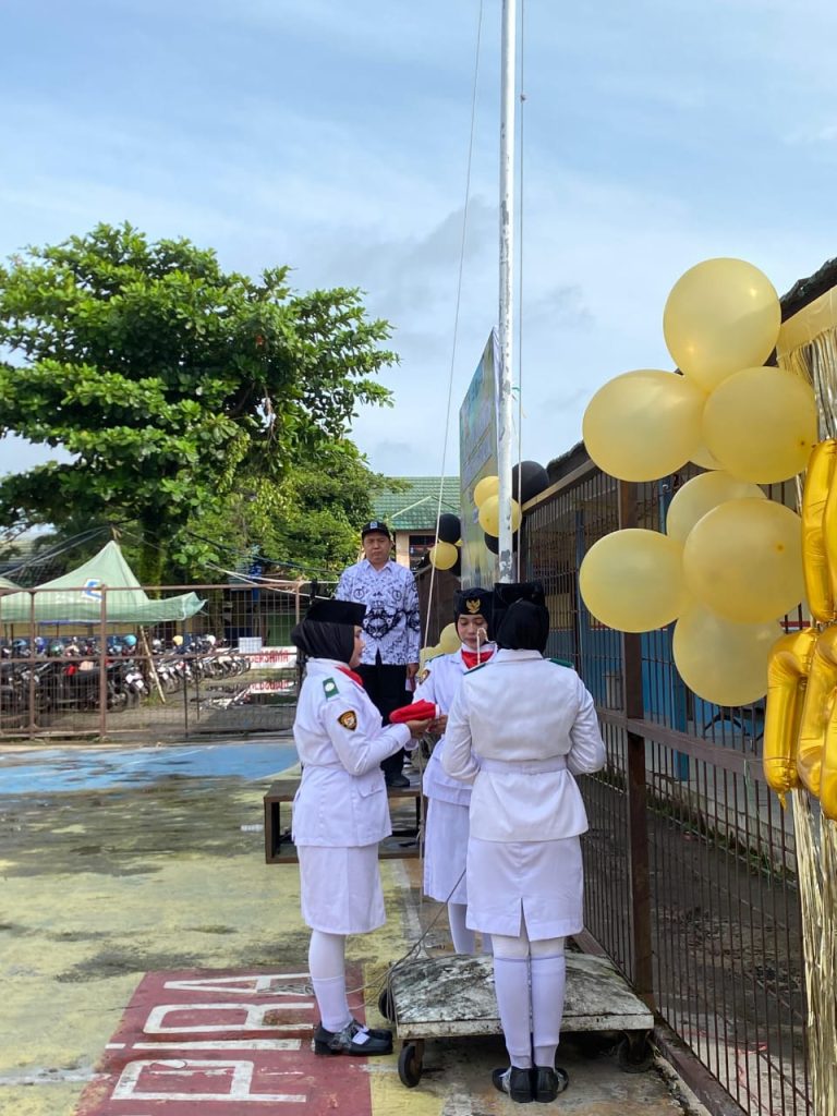 hari guru Nasional 2025