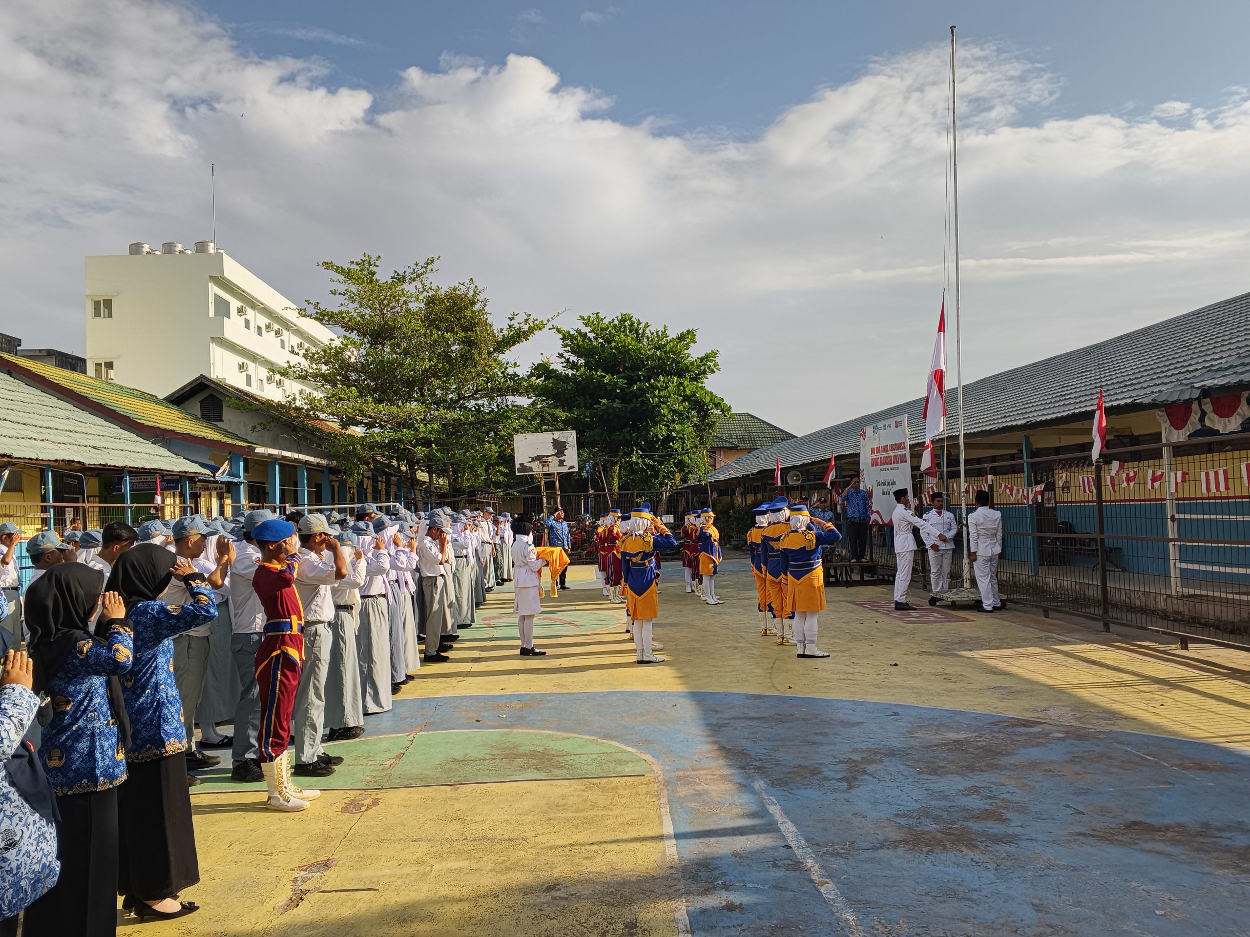 Lapangan Sekolah