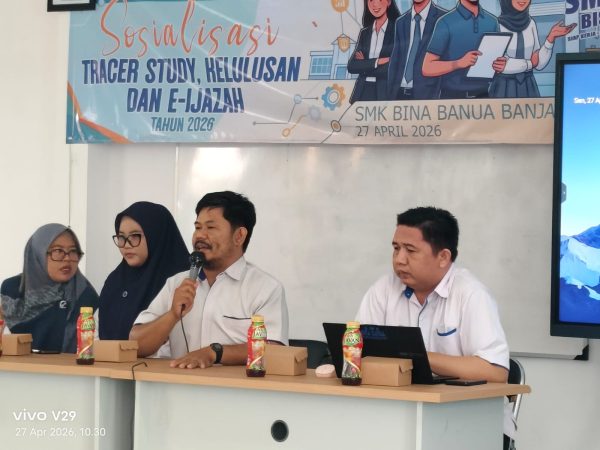 Sosialiasi Kelas XII
